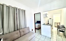 Apt-7 Completo com Ar-Condicionado Garagem Predio Central em Petrolina 1min Rodoviaria